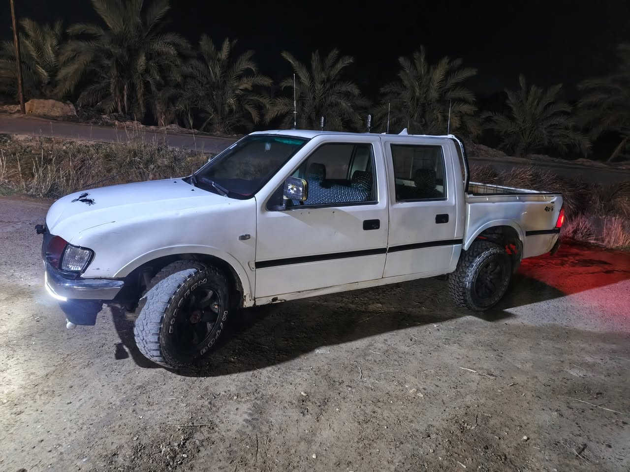 للبيع، سياره ايسوزه ياباني موديل 2003 محرك كاز تيربو تخم تاير جبلي    رقم الماني ما عليهة اي غرامات وراعيهة موجود كبل يحولك  السعر 60ورقه وبيهة  مجال  المكان بغداد ناحية المشاهده  للاستفسار على الرقم التالي ***********
