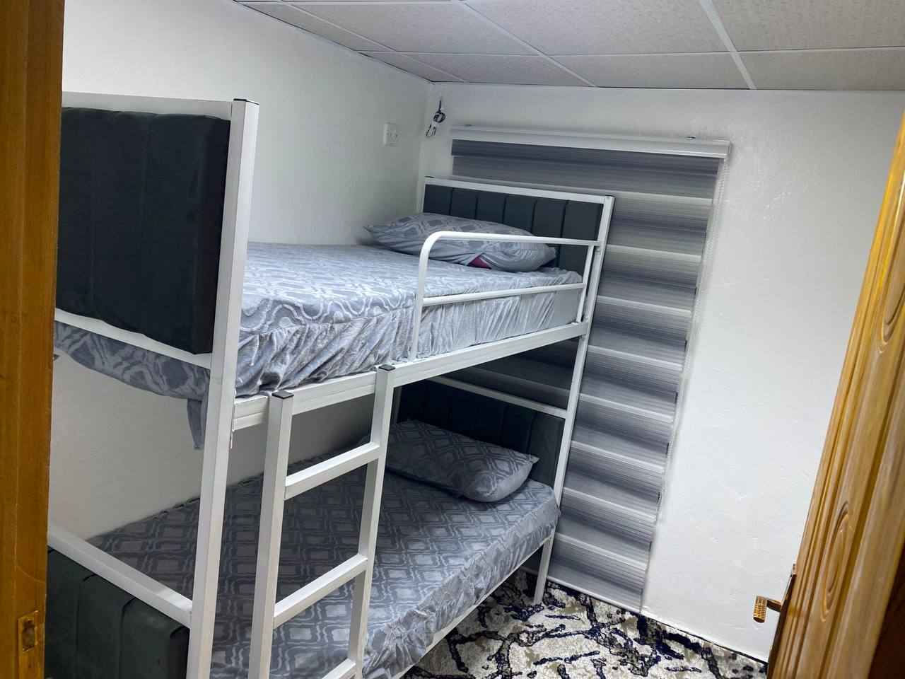 سرير حديد ابيض او اسود
سرير حديد طابقين 
سرير حديد ودوشمة طابقين
قياس 90 في 190 
او اي قياس حسب الطلب بغداد, العراق


**إذا كنت صاحب هذا الإعلان وتريد حذفه لأي سبب، رجاءا أرسل رسالة إلى الدعم الفني**