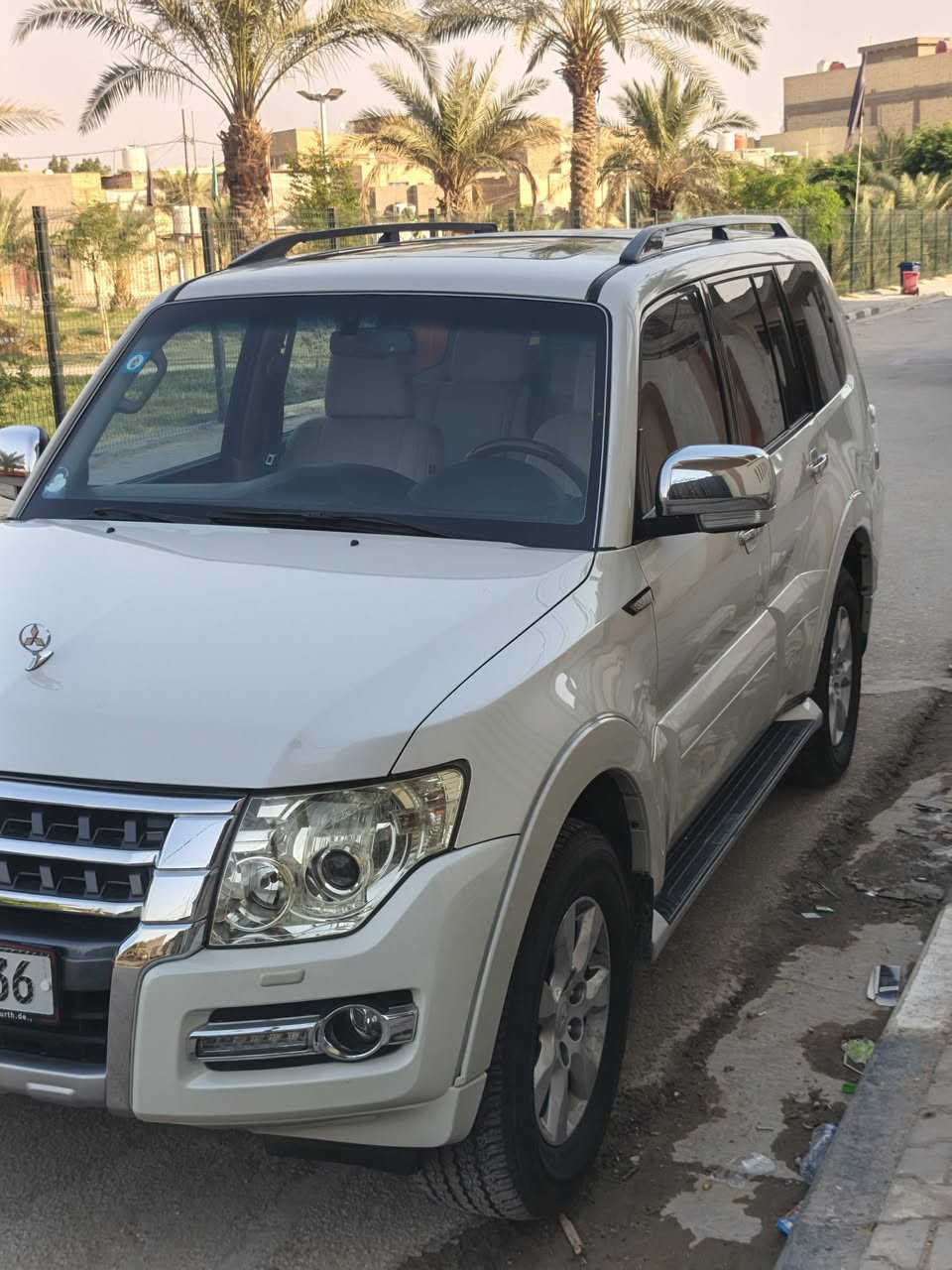 باجيرو 2014خليجي
حبتور فول 

 
سياره بحالة الوكاله جديده كير ومحرك بشرط
 مكفول محرك 3.5سياره فول فول مواصفات
 دمام حبتور بلادي كشنات جلد كشنات كهرباء ثلاجه  زراك ماء لايتات زينون تحكمات ستيرن وقفل سرعة ترحيب باجيرو اشاير بلمري ومري شفط كامره حساسات خلفية شاشه كبيره تبريد مركزي ٧ راكب فور ويل دبل كير عده بلادي وياها كامل مرايات نيكل ويدات نيكل بلادي  سياره جديده كولش     ارقام سنويه جديده رقم نجف دولي
#السعر 165$
#رقم وات ساب ***********
