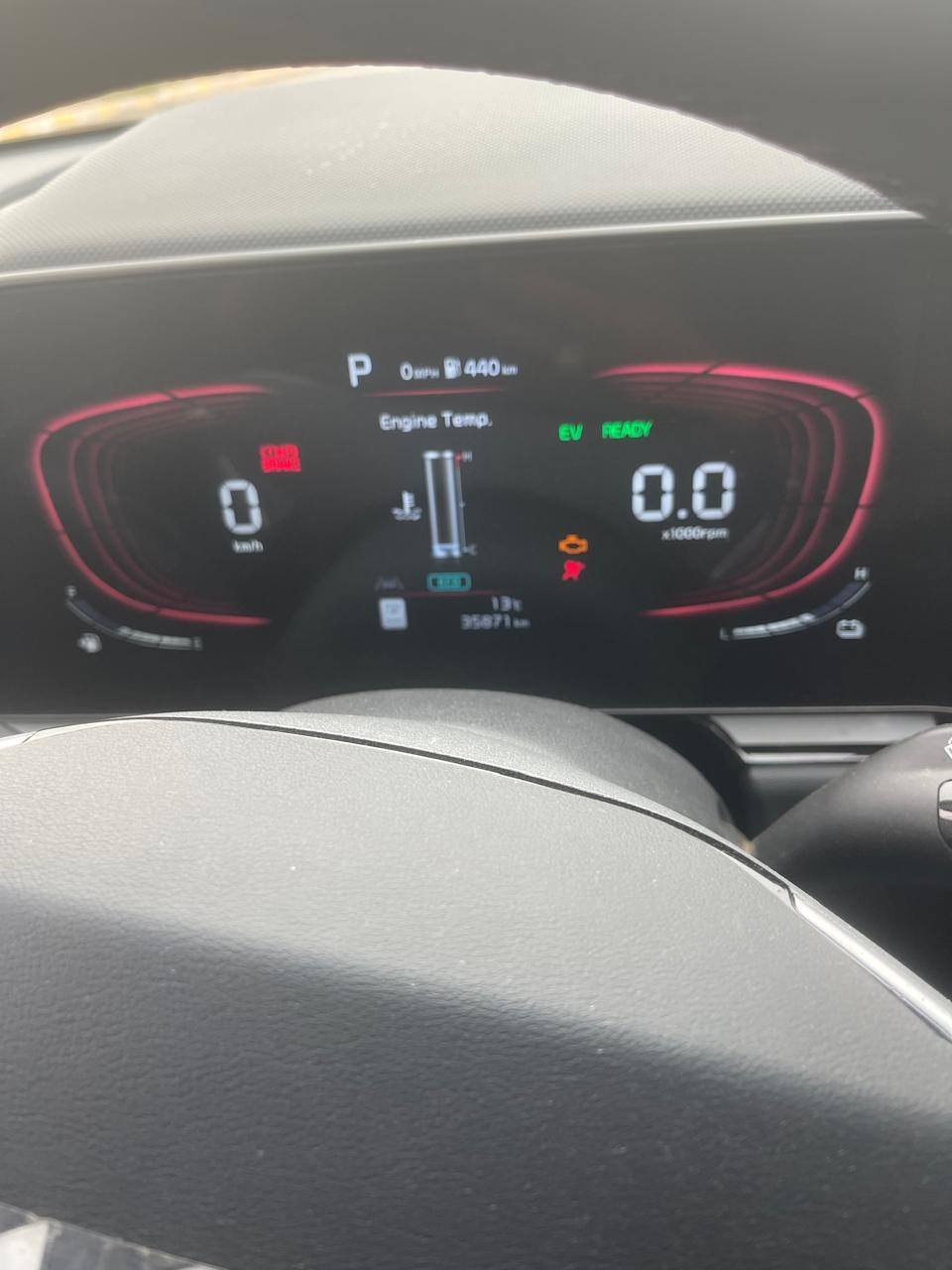 سلام عليكم 
للبيع فقط
كيا نيرو موديل 2024هايبرد مواصفاتEX  معروفه رقم بغداد تحويل مباشر سياره مبدل بيه بنيد بلادي وصبغ جاملغ عكس  السائق 
 سعر البيع 150مكان السياره ديالى مطعم ضفاف دجله استخدام نسائي 
 للتواصل
 رقم الهاتف ***********
