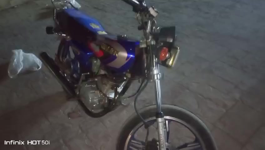 السلام عليكم  للبيع دراجه سونك 150موديل 2022 
دراجه مكينه خير من الله شلعه معدل اتريدها هندر سلف لا تنقيص ولا تبخير المكينه مكفوله بيها اوراق يرادلها بس ترتيبات بسيطه وتفيلس

العنوان بغداد الدوره ابو دشير  السعر 465 وبيها مجال بسيط رقمي للستفسار اكثر *********** 🙂حياكم الله. ❤️
