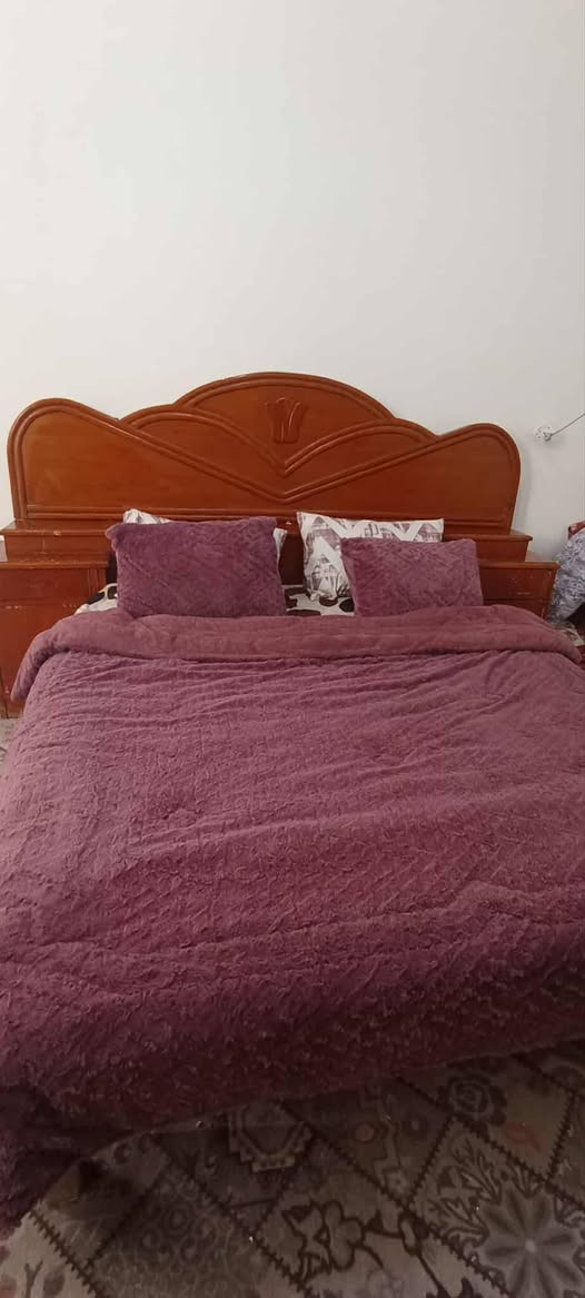 #للبيع غرفه خشب صاج بدون ميز وياها الدوشك السعر 300 العنوان حله نادر الثانيه


**إذا كنت صاحب هذا الإعلان وتريد حذفه لأي سبب، رجاءا أرسل رسالة إلى الدعم الفني**