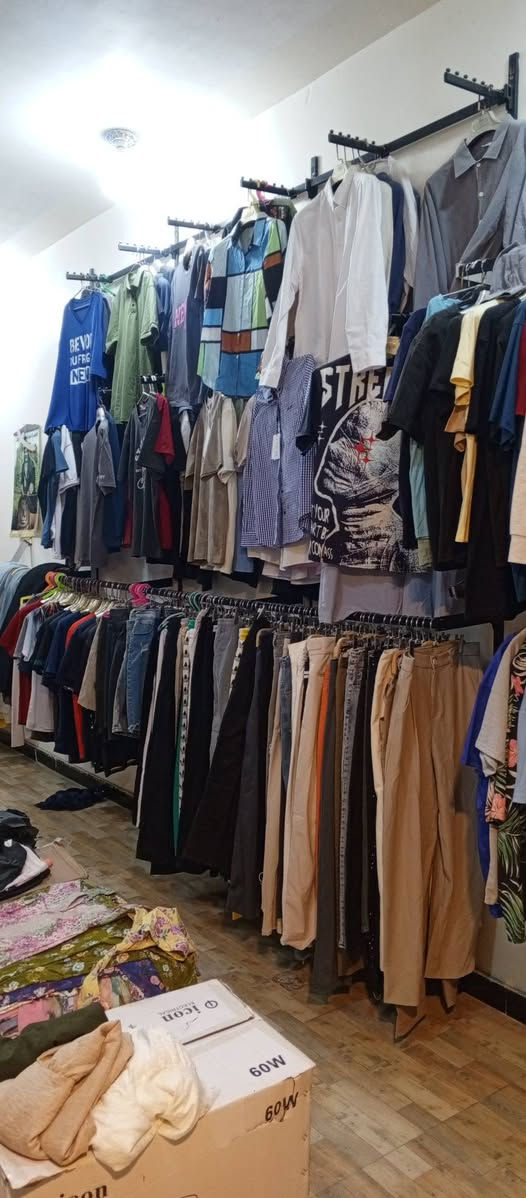 بسبب الوعود الكاذبة أعاده نشر المحل للبيع التفاصيل داخل الفيديو للاستفسار خاص او واتساب ***********
