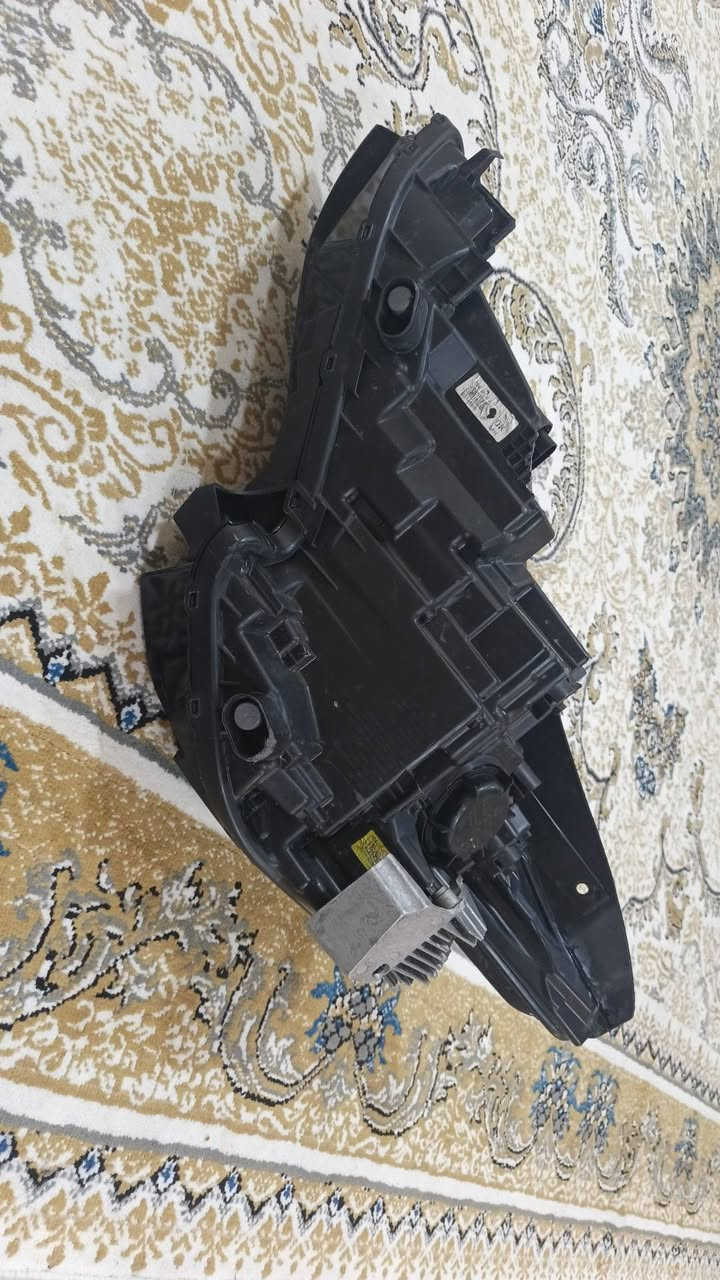 السلام عليكم عندي لايت كي فايف ٢٥ عدد اثنين ايمن للبيع *********** اصليات تاريخ نظافه ١٠٠ب١٠٠ والسعر ٣٥٠ ألف
