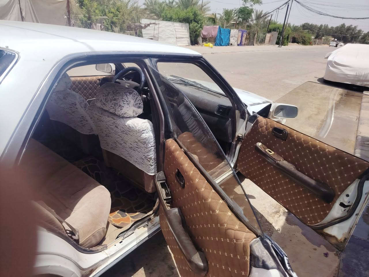 سلام عليكم  مارك عظم للبيع مديل 91الماني مشروع وطني راعيه بنجف
مكان السياره بنجف مكفوله كص ونقل جثه حداديه 60٪تخم تايرات 
مكينه كير جدد كهربائية كله شغاله 
سعرها 28وبيها مجال حك الجيه 
***********
