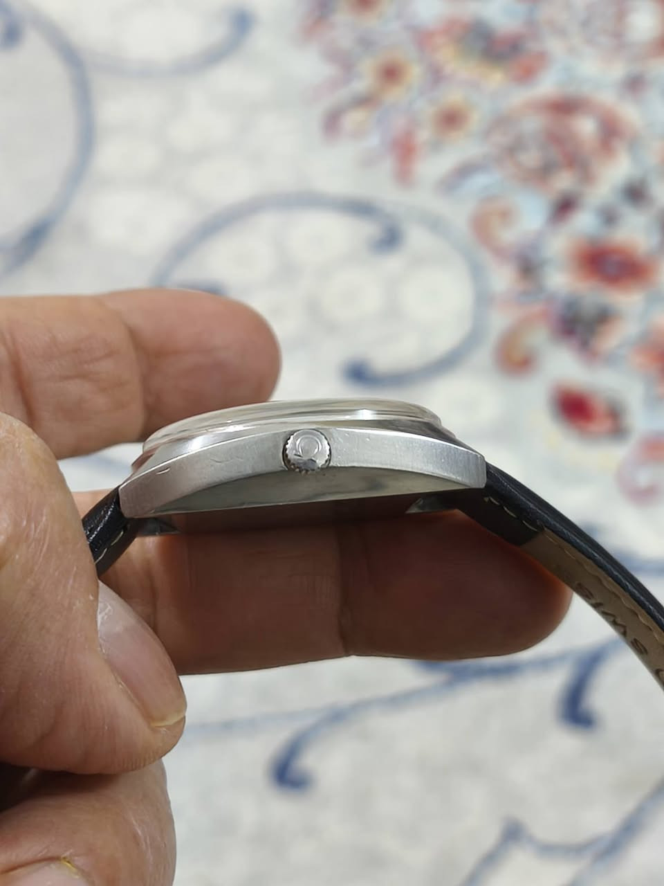 السلام عليكم..
اوميكا سيماستر كوزمك اوتماتيك ماكنه فراشه سويسري اصلي
نظافة الساعه ممتازه جدا
القطر ٣٦ بدون الزمبلك
السير والبوك اوميكا ولكن ليس الاصلي
الساعه بدون علبه ومرفقات ساعه فقط مع علبه حافظه
الوقت مضبوط جدا جدا
السعر ٦٢٠ دولار


**إذا كنت صاحب هذا الإعلان وتريد حذفه لأي سبب، رجاءا أرسل رسالة إلى الدعم الفني**