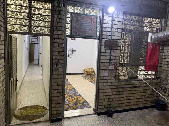 بيت للبيع مساحه 100 / بغداد حي كوفه شارع صوره مقابيل عقارات السلطان ثالث بيت عن شارع الصوره / ***********
السعر 90 وبي مجال بسيط
