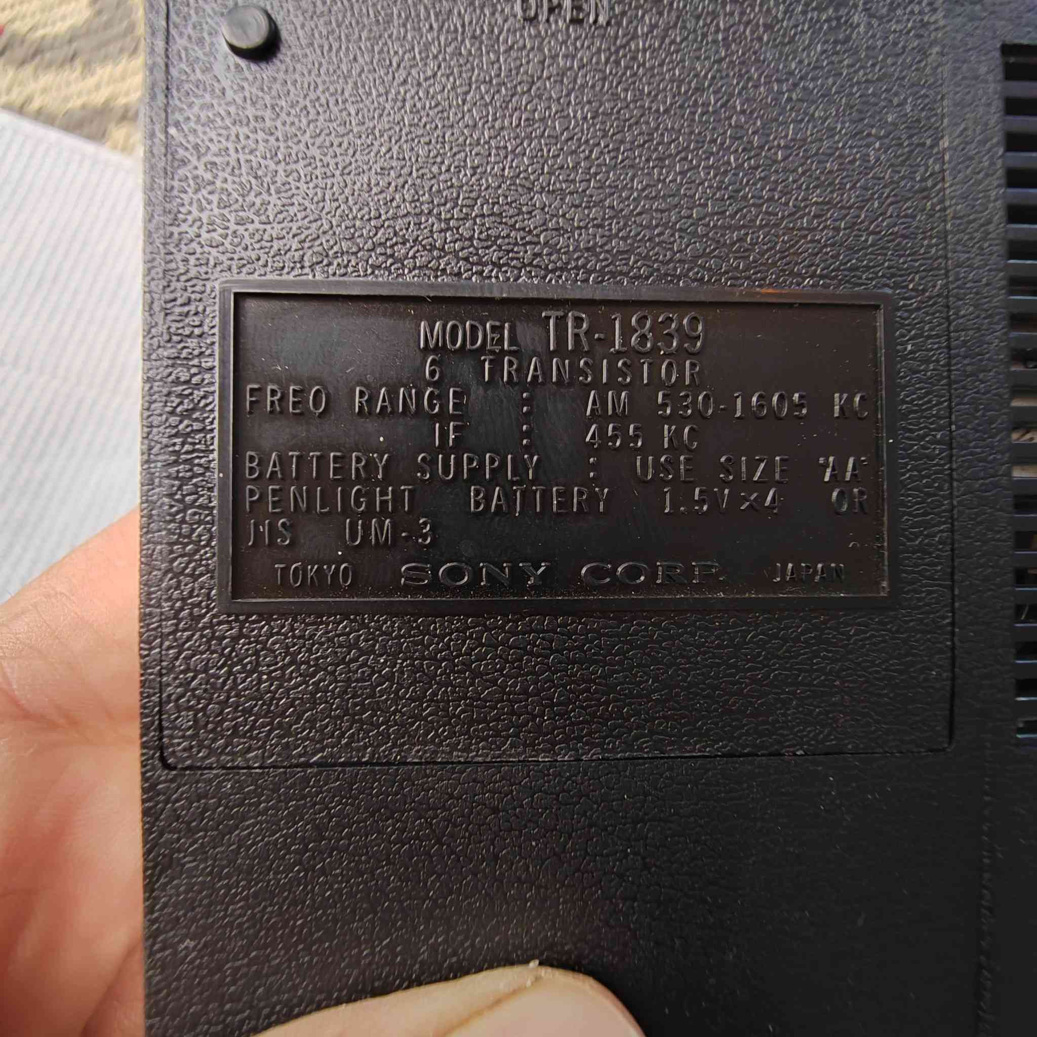 قطعه من نوادر موجه AM
الجهاز غير مستخدم نظافه تامه 💯 ٪


**إذا كنت صاحب هذا الإعلان وتريد حذفه لأي سبب، رجاءا أرسل رسالة إلى الدعم الفني**