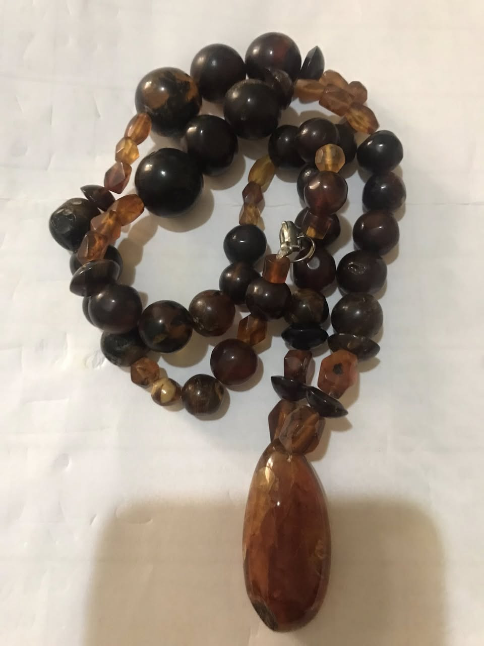 عقد كهرمان قديم


**إذا كنت صاحب هذا الإعلان وتريد حذفه لأي سبب، رجاءا أرسل رسالة إلى الدعم الفني**