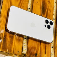 آيفون 12 برو ماكس • ١٢٨ • ما مفتوح