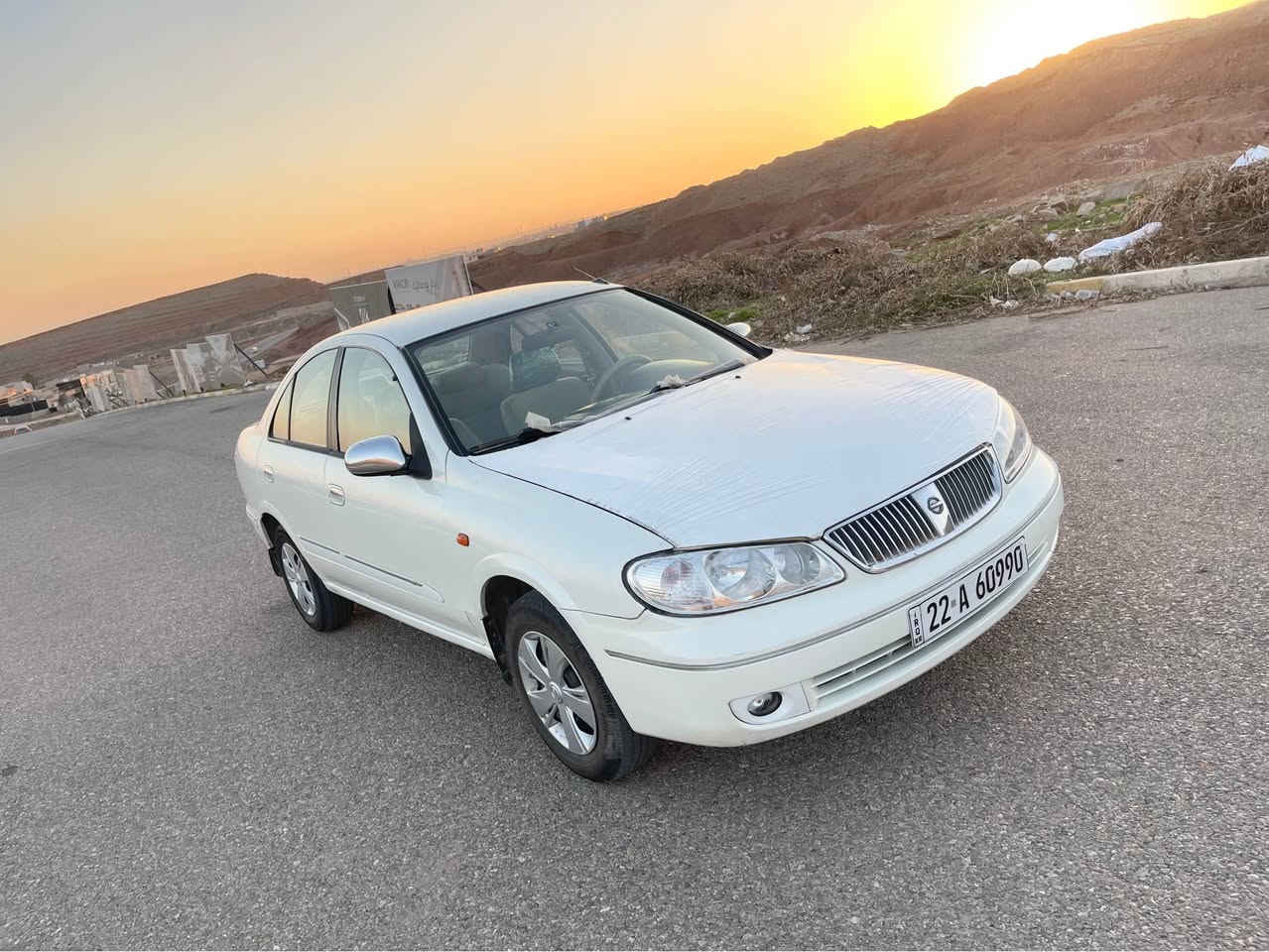 نیسان سەنی 2002گێڕ عادی مەکینە گەورە گێڕ و مەکینە بەشەرت دوو پارچەی بۆیاغە ساردی پێوە نیە خاوینە لەسەر دەقی خۆی ماوەتەوە سەنەوی تازە بەسەر چوە بە ناوی خۆمە هیچ مەسروفێکی نیە و توند و تۆڵە  شوێن کۆیە نرخ 72 وەرەقە *********** كويسينجاك, أربيل
