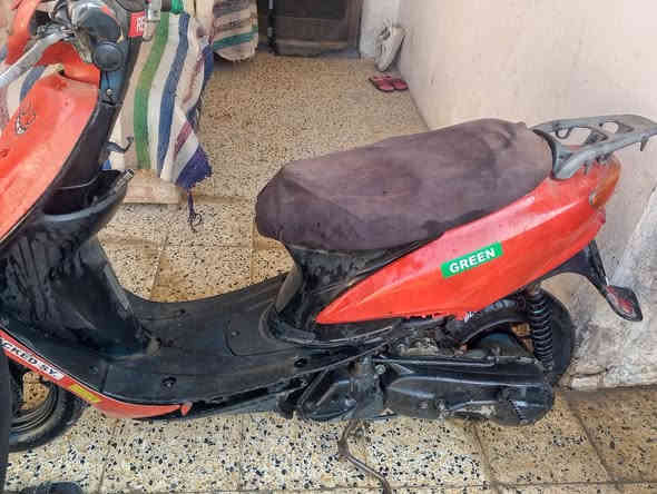 سلام عليكم دراجه عصفوريه شغاله لبيع سعره 80الف قفل كسر سوك وعلي  رقمي ***********
