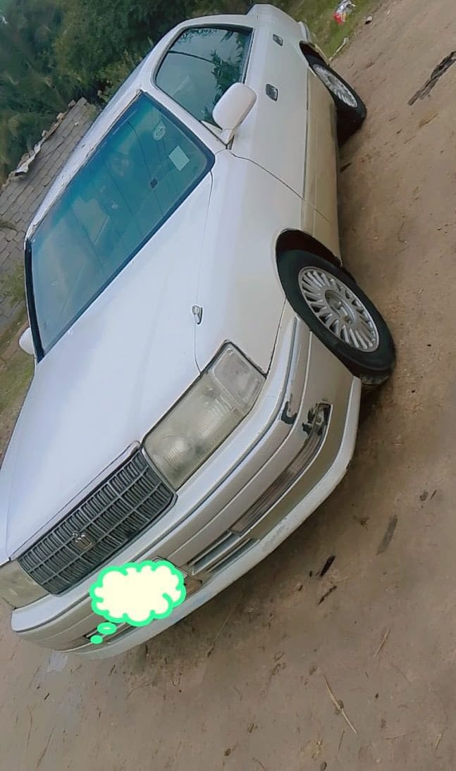 راس الثور ٢٣ وبيها مجال ادوات كصه جنطه
سياره نضيفه وحلوه محرك فيفيتي 
بيها لاستيك ولف تبخر من الصالنصه فقط
كهربائيات كله جاهز سياره حلوه حداديه
مكانها ناصريه سوق الشيوخ بيع مستعجل 
بيع فقط 
 اقره المنشور واتصل ***********
