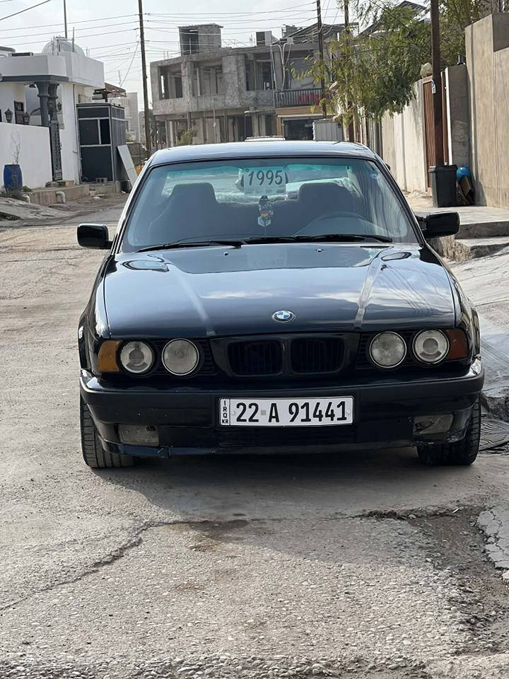 مۆدێل 1995
مەکینە 528
گێڕ عادی
تایەو ویلm
ناو فۆرمیگا
شاشەو کامێرا سەنەوی تا2030تازەیە لایت عەدەسەو زینۆن.   
نرخی 68 گەڵاو مەجالێ کەم           ***********
*********** شمشمل, السليمانية
