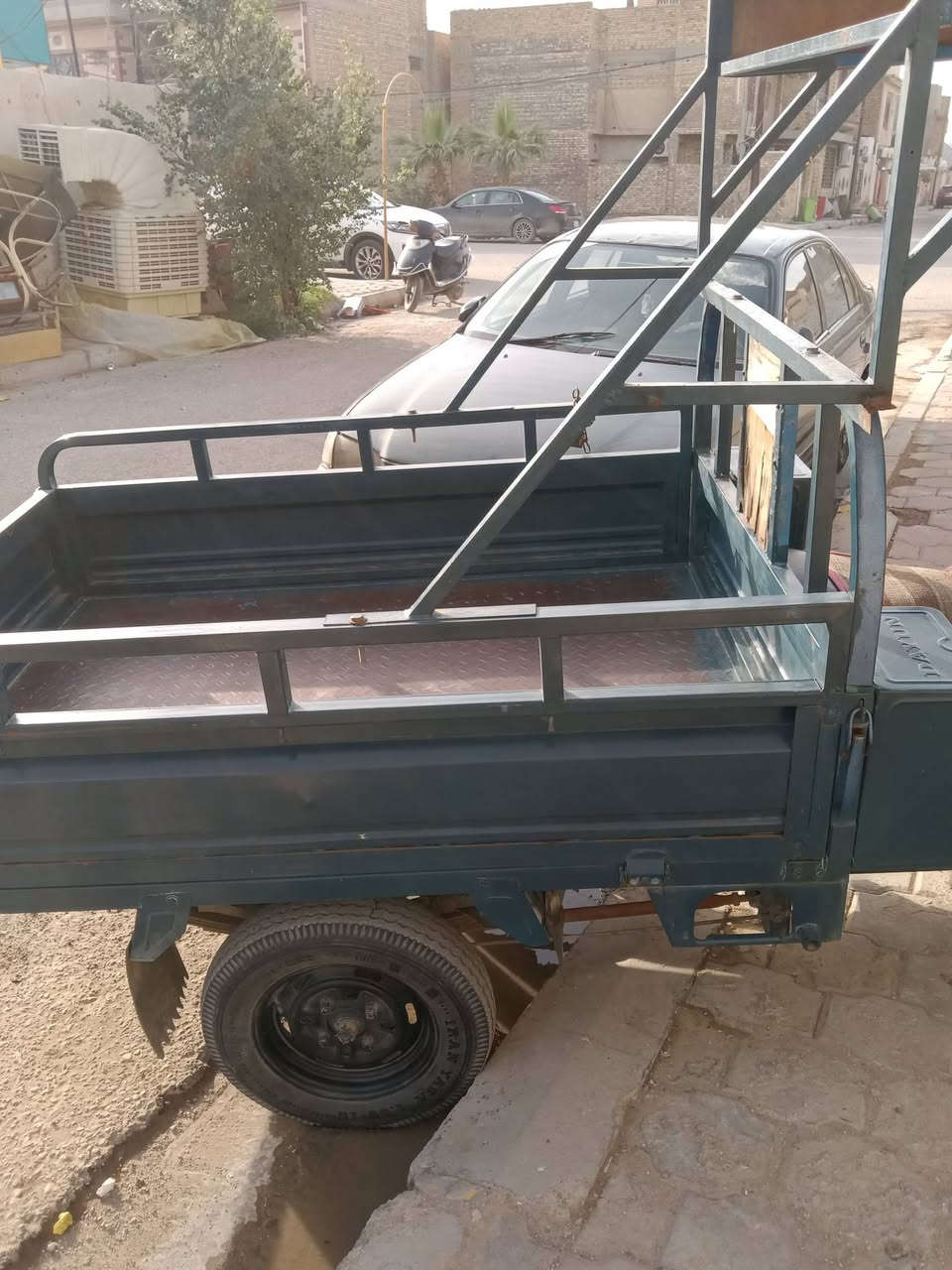 ستوتة ٢٠١٣ السعر مليون ونص رقم وسنوية السنوية صار شهرين منتهية مبدل بستم فقط كهربائيات كله شغاله يعني مابيه نقص كوت انوار الصدر الشراي يتصل *********** الصور على وگفتها لا غاسلها ولا ملمعها
