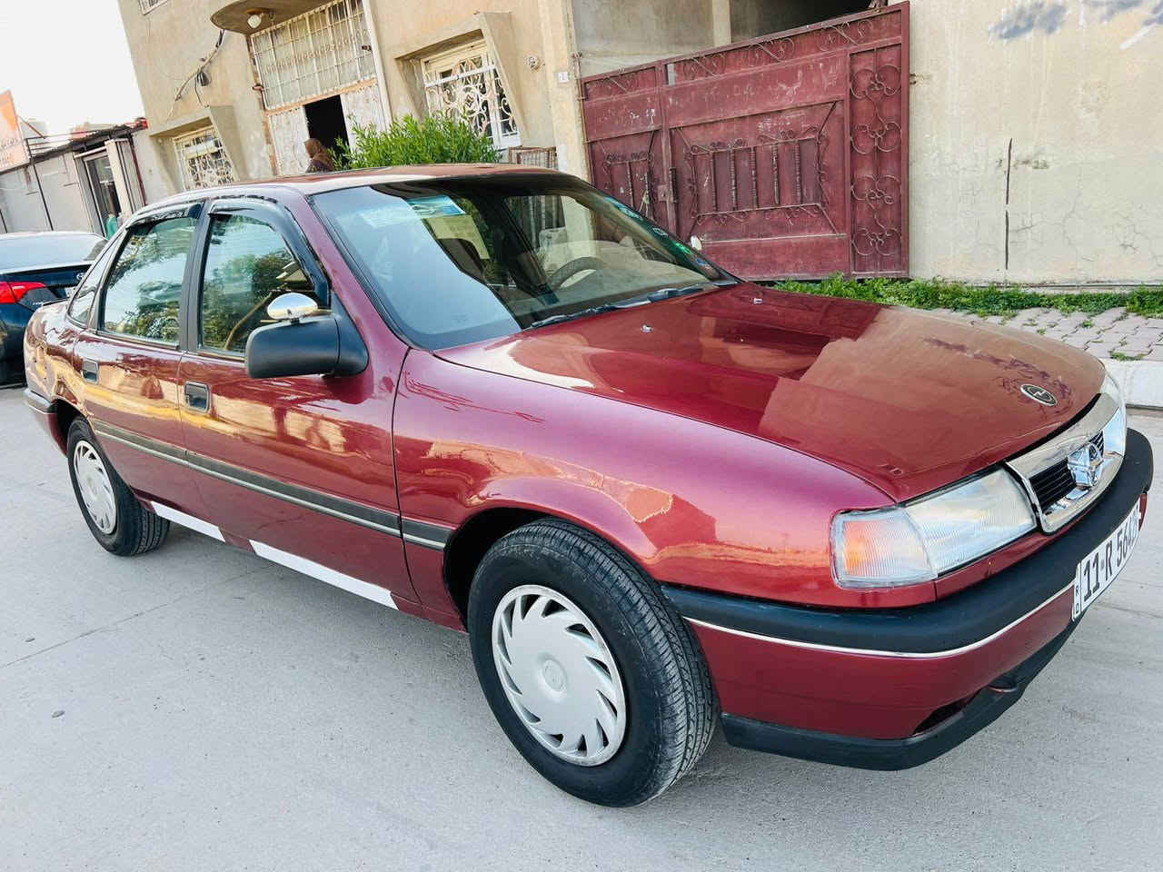 السلام عليكم اوبل فكترا موديل 1992 حجم 16 قايش عريض محرك كير شرط تايرات جدد حداديه  شرط التحويل او وكاله السعر 38وبي مجال بسیط الشراي يتصل مكاني كركوك حي الخظراء *********** كركوك, العراق
