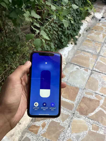 ايفون xr جهاز نضيييييف كلش فيس ايدي شغال ذاكرا 64 بطاريه ٧٩ كلشي شغال مآبي ولا عطل سعرا 160 بي مجال بسيط مكاني بغداد ***********
