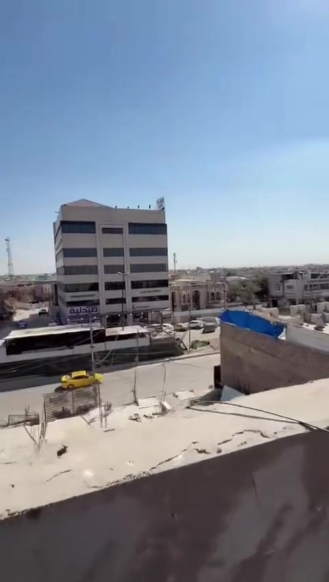 السلام عليكم دار للبيع مساحة 100متر جديد
واجهة5 نزال20 موقع الشعب حي اور مقابل مستشفى المؤيد الاهلي للاستفسار 
***********
***********
