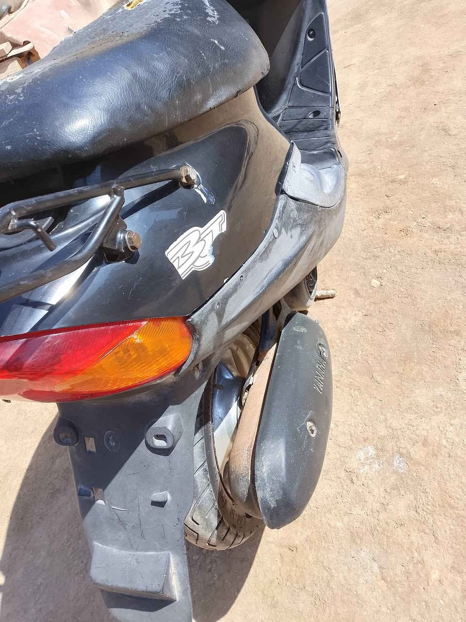 ا
السلام عليكم دراجه بيجي البيع دراجه نقصه باتري دراجه نضيفه محركها. نضيفه    شلعه ومعدل  سعر خاص مكاني الرميثه            ***********
