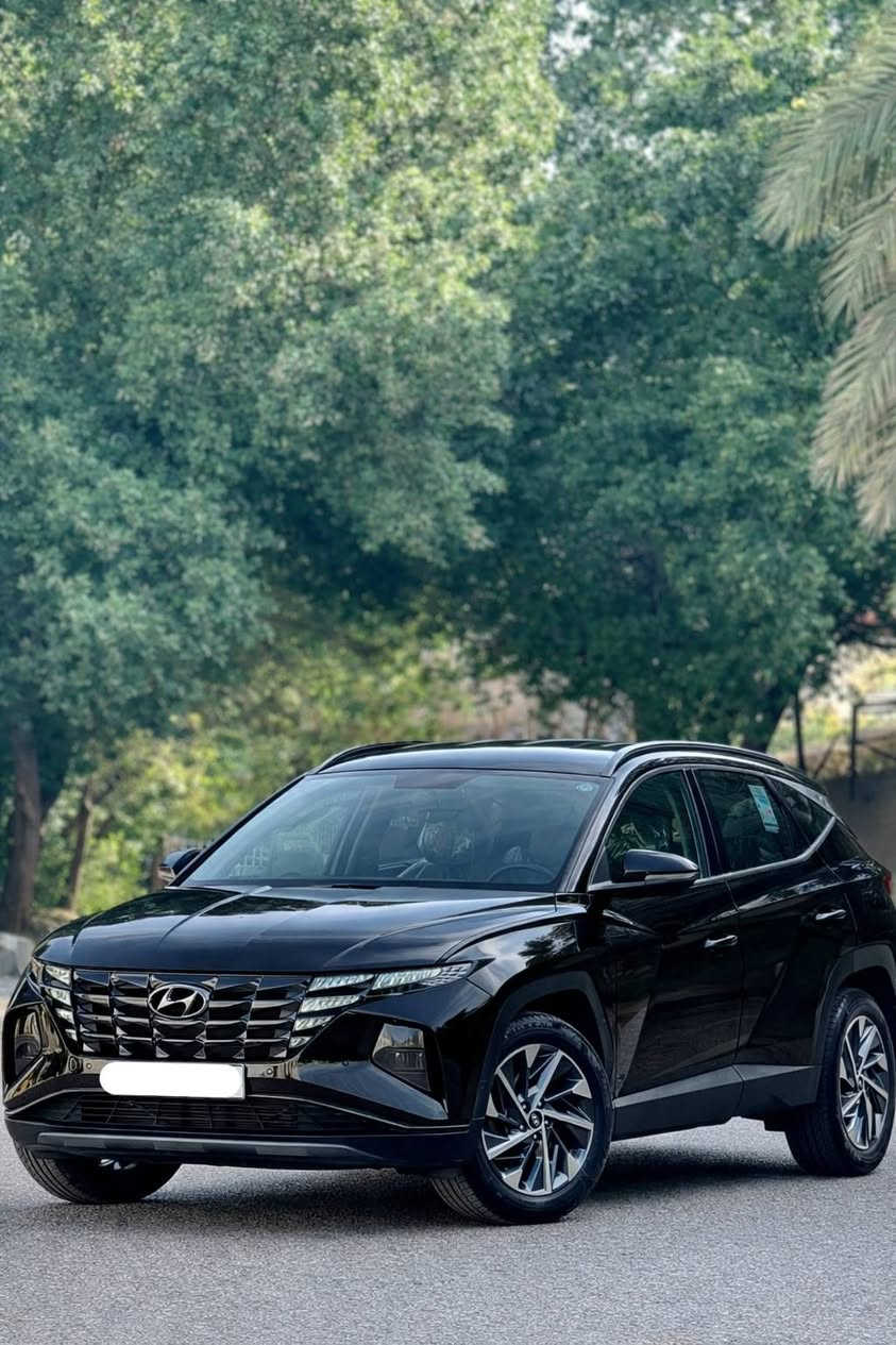 السلام عليكم توسان وارد امريكي. 
‏Hyundai Tucson Hybrid Blue 2022 White 1.6L

          حجم المكينه : 2500 تيربو..... 
          المسافه المقطوعه :50.000ميل وقابل للزياده الف ميل 
          الضرر  : فقط تقرير غرق لاكن كهربائيات سالمه. بنسبه 27%     
          السونار:كامل مكمل من اي شيء مكفوله كفاله تامه 
                   
#مواصفاتها 
الون: الاسود الكذاب. كير: بيانو. بناوراما. ويل 19.
1. شاشه 
2. كامرا
3.تحكم 
4. ويل كب
5. توقف ذاتي 
6. تحديد مسار  
7.كشافات
8. اشاير بالمري
9.لد امامي. لد خلفي
10. هندبريك بصمه
11. بصمه 
12. تشغيل عن بعد 
13. رادار امامي. رادار خلفي. 
14.اشاير بالمري
والمزيد من عالم الهيونداي سياره موصفات vip

رقم الجديد:الانكليزي. بغداد (11)

السعر : 200$
وبيها مجال.. 

عنوان: القادسية.(الديوانية). 📍

للأستفار:... 
***********
***********
