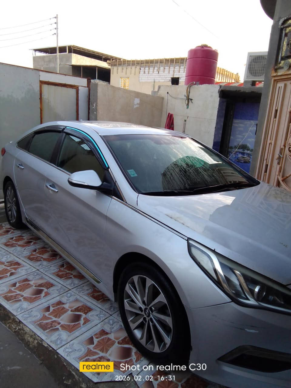 سلام عليكم البيع سوناتا 
مديل 2017 
السعر 110
امريكي 1/1 فول 
اربيل منتهيه وكاله عامه عدي. العنوان البصرة ابو الخصيب الاستفسار اكثر انتصل فقط 
***********
