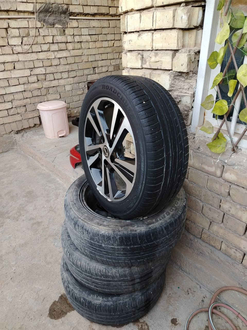 السلام عليكم
تخم ويل كب ١٧ النترا اصلي مع تخم تاير ١٧ ٥٠ ٢١٥ نظافة ٧٠٪
السعر ٢٥٠ الف
مكاني بغداد الدورة عالخط السريع ***********
