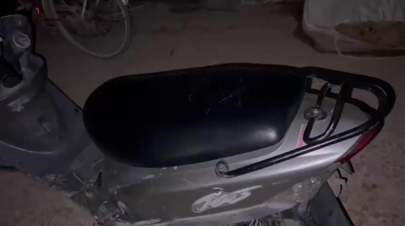 السلام عليكم دراجه ماكس قجمه للبيع كلشي شغال سلف هندر نكره دراجه ماناقصهه شي وبلاديه مامفتوحه كفاله تجي وتجيب وياك مصلح اذا مفتوحه فلوس الفحص عليي الدراجه كلهه ختم واحد ويه المكينه وكلشي ع وضع البلاد والله لو مامحتاج مابيعها لادخنه ولاتنقيص رايدهه ب 775 قفل بيهه مجال حك الجيه
البصره ابو الخصيب طريق الصحراء 
***********
