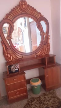 للبيع • غرفة نوم • أثاث