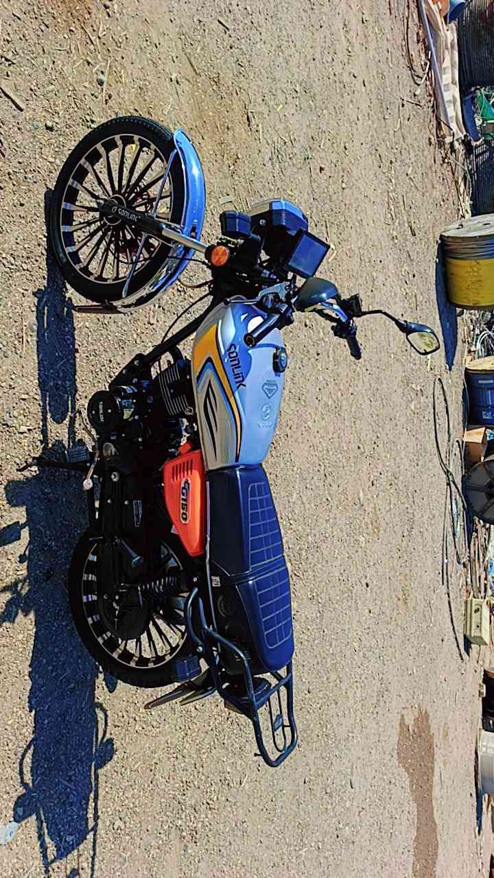 السلام عليكم دراجه سونك موديل 25 الدراجه كلش نضيفه 5 كير محرك 200Cc مكاني بغداد الحريه السعر 650 وبيه مجال حك الجيه ‏‪***********‬‏
