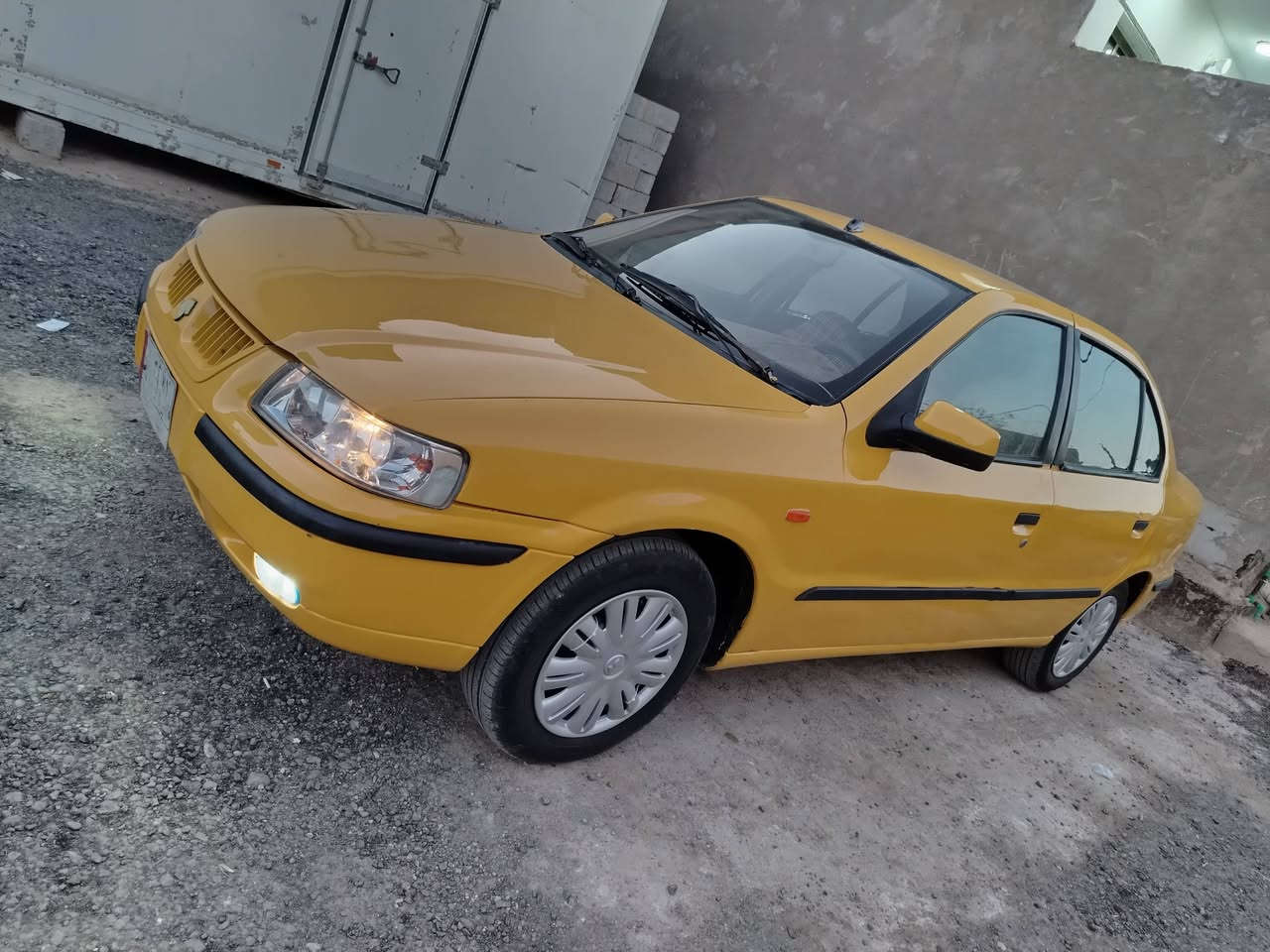 سمند 2011 رقم بابل مكينه وگير وحداديه وتخم تاير كله جديد الگشر مكفول من ضربه رشيته عام لان جارده عظم كلش حلو السعر ٣٣ وبيه مجال للشراي عليه غرامات ٤ اوراق يقطعهن اليشتري للاتصال ***********
