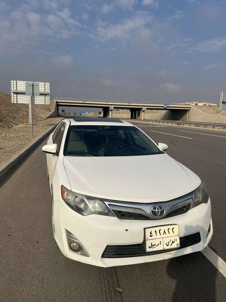 سلام عليكم كامري 2014 وارد امريكي كلين فول موصفات معروفه مو صفاته رقم اربيل بسمي مكان السياره اربيل 
***********
