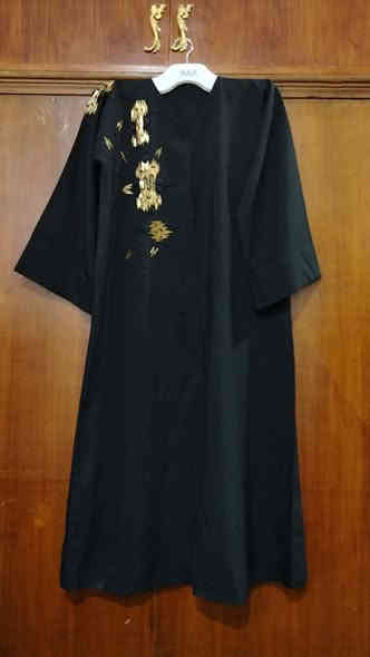 عبي خليجي العنوان. تم تحويل محل إلى الجهة المقابله مجاور صيدلية لسالم قرب محلات الكبيسي 
للحجز مراسله رقم*********** يوجد تخفض قطع بالفين ونص
