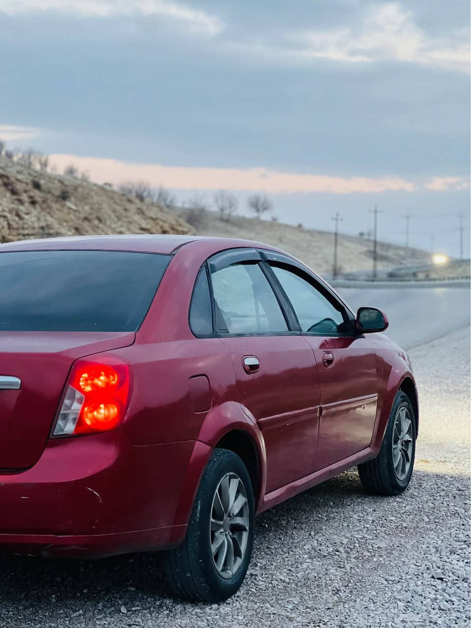 ماشاءالڵە لەمالی هه مو لایک شۆفرلیت ئۆپترا بۆ فرۆشتن مۆدیل٢٠٠٥ ئارم و سەنەوی بەشەرت ئەولیات بێ کێشە بۆ هه مو کوردستان گیرو مەکینە بەشەرت دوجام کارەبایە کارەبایاتی هه موی مەزبوتە  تەقەو رەقەی تیدا نیە چوار تایە ویلی نویی بۆ بەستراون  سیارەکە بۆیاخ عامە لەسەر ساخە بۆ جوانی  دەعم و لیدرانی قورسی نیە موس براوە بەشەرت نرخی ٤٥$مەجال   
*********** سوران, أربيل
