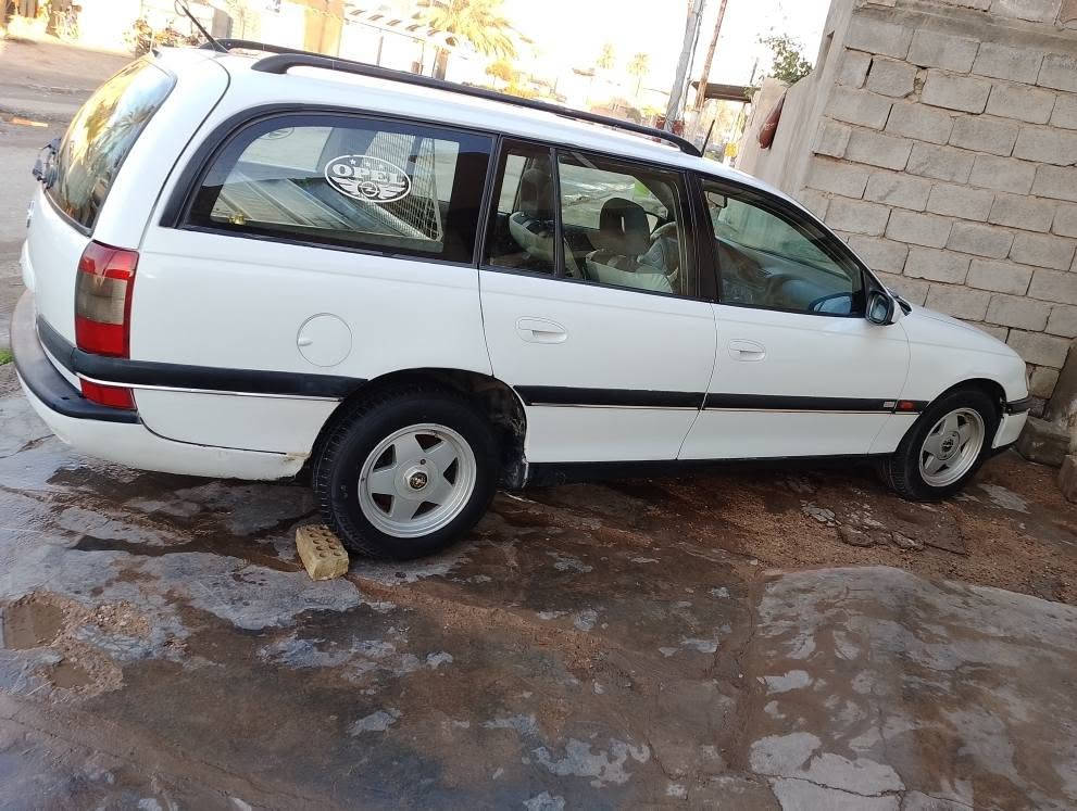 سلام عليكم اوبل بزون للبيع موديل 96 محرك ونجي تبريد فول رقم ديالى شرط تحويل سنويه 29 مكان ديالى شهربان سعر 50 وبيها مجال الهاتف ***********
