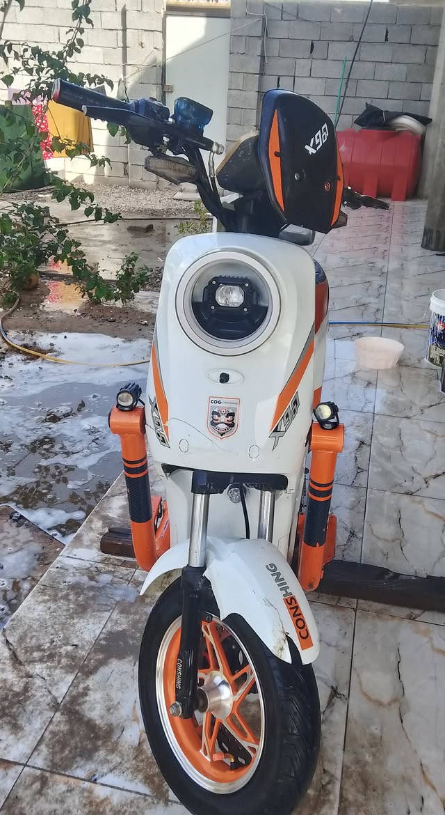 سلام عليكم اكس 900 البيع 5بطاريات 33مبير الملف 2000 دراجة نضيفة وجاهزة مدكر الكدام  مكسور بس مكان دراجة البصره الزبير السعر 450وبيهة مجال الشراي       ***********
