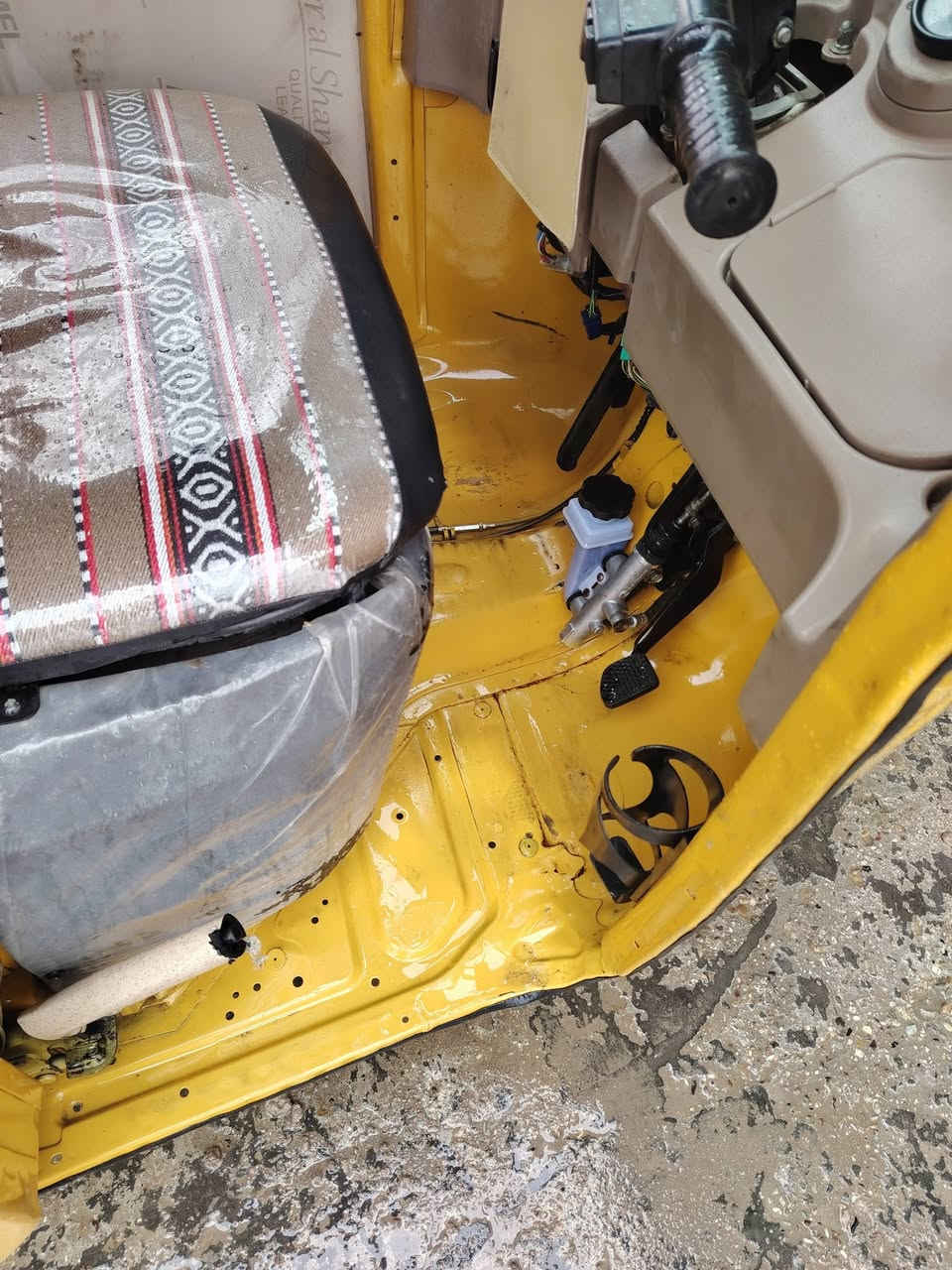 تكتك موديل 2020شهر11مرقمه وسنويه صفحتين بيه صبغ الاستفسار علئ هادا الرقم *********** علما انه سعرها ٧ ملاين وبيه مجال بسط
