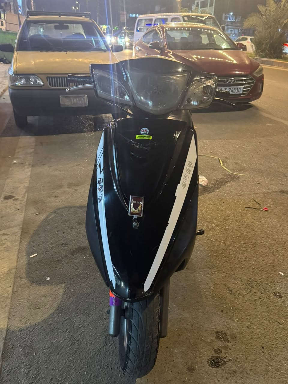 السلام عليكم بريز بغبغاء نضافتها شوفت  عينكم تجي إذا الدراجه ما عجبتك عوفها وروح نوزل مو كابريتر السعر ٦٠٠ وبيها مجال مكاني الشعب حي اور الرقم ***********
