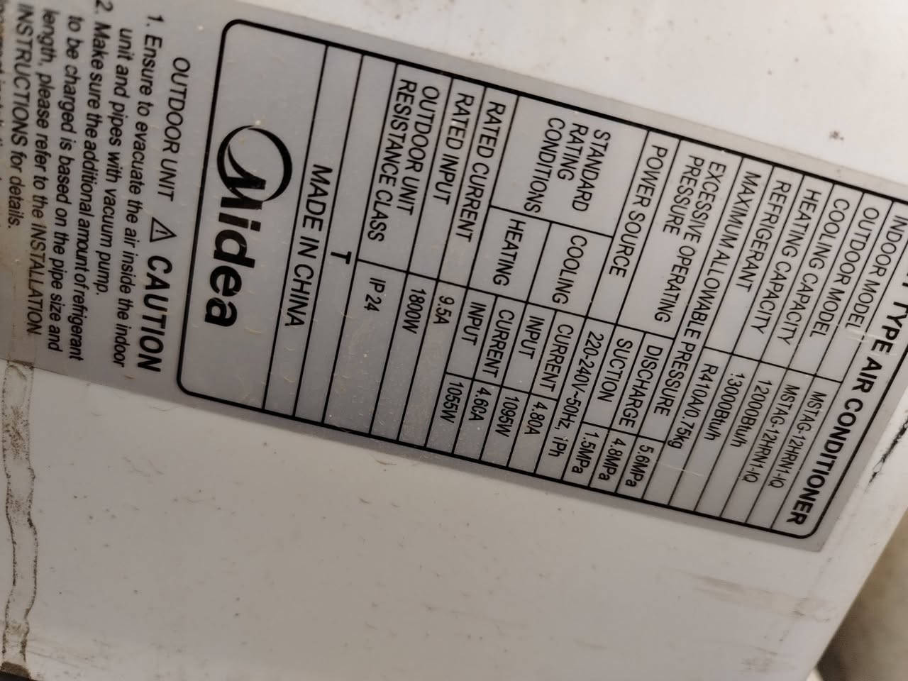 قطعه داخليه واحد طن  ميديا غاز ٤١٠نضيفه جدا سعر ٨٠ البياع
***********
بس رايدله تنضيف للبيع
