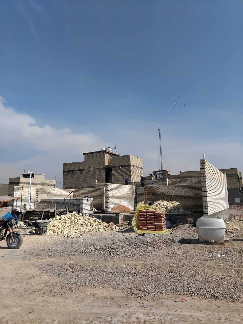 مقاولات عامة بناء وترميم حي الإعلام و السيدية و المناطق المجاوره شعندك شغل تواصل خاص و*********** حي الإعلام تقاطع درويش  علي فيصل للتطوير العقاري
