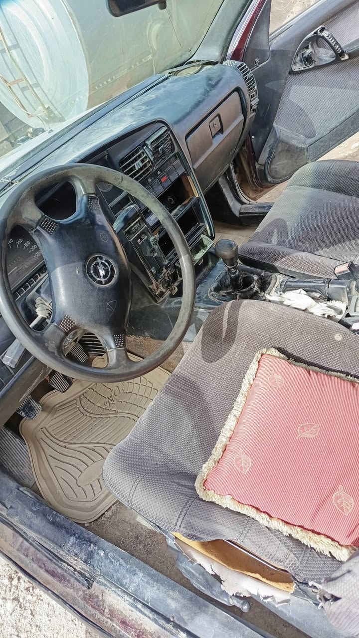 سلام عليكم أوبل ستيشن موديل 91 السياره جاهزه محرك كير *********** أتصال واتساب
