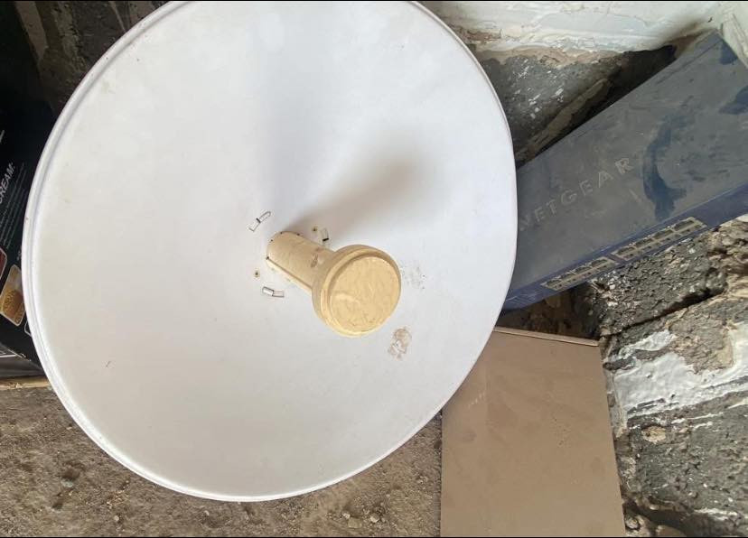 عندي بور بيم واحد نضيف
وعندي فيدرات ٤ بور بيم 

٣ مصلحات والرابع مابي شي نضيف كلهن ب ١٨٠


**إذا كنت صاحب هذا الإعلان وتريد حذفه لأي سبب، رجاءا أرسل رسالة إلى الدعم الفني**