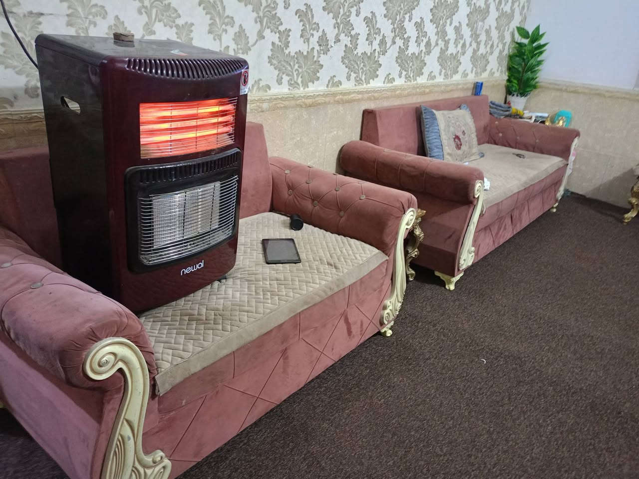 تخم كامل 10نفرات معه طبلات العدد 4
250وبي مجال ***********
