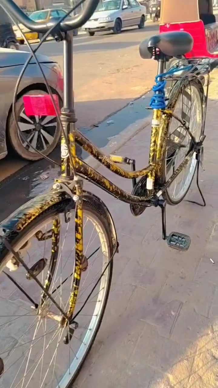 السلام عليكم
شباب بايسكلات بناتي
موشم حجم ٢٦ البايسكل
فول واحد علا واحد
السعر ١١٠ وبي مجال
مكاني الدورة 
الرقم ***********
