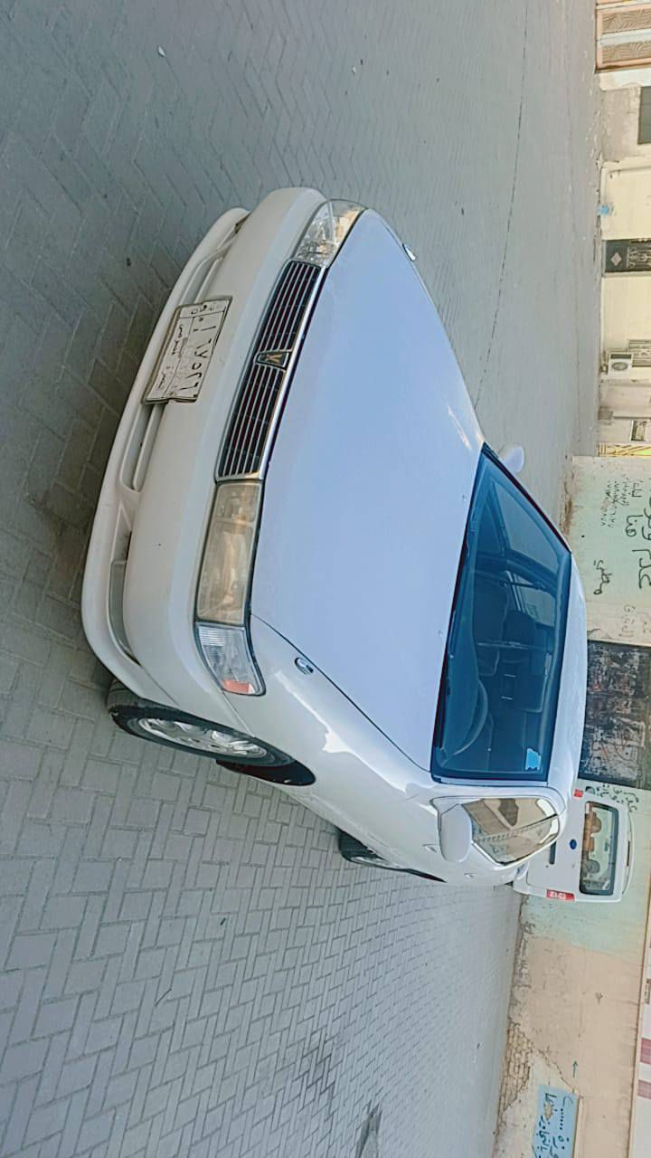 كرستا مديل 93 السياره كلش نضيفه مكفوله ضربه كص نقل جثه السعر 55 او بيها مجال مكانها بصرة للستفسار ***********
