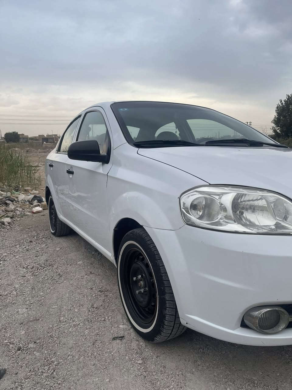 السلام عليكم ورحمة الله وبركاته
سياره افيو موديل ٢٠١١كير عادي سياره خير من الله مابيه اي ضربه ولا حادث 
ولا نقصه شي مكان الكوت السفحه الثانيه 
ما متواجد بلفيس هاذ رقم ابو السياره ***********
