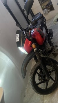 بوكسر 22 للبيع مجفته تجفيت وكالة يم الوكيل مصطفى سنويه موجوده ما مستلم...