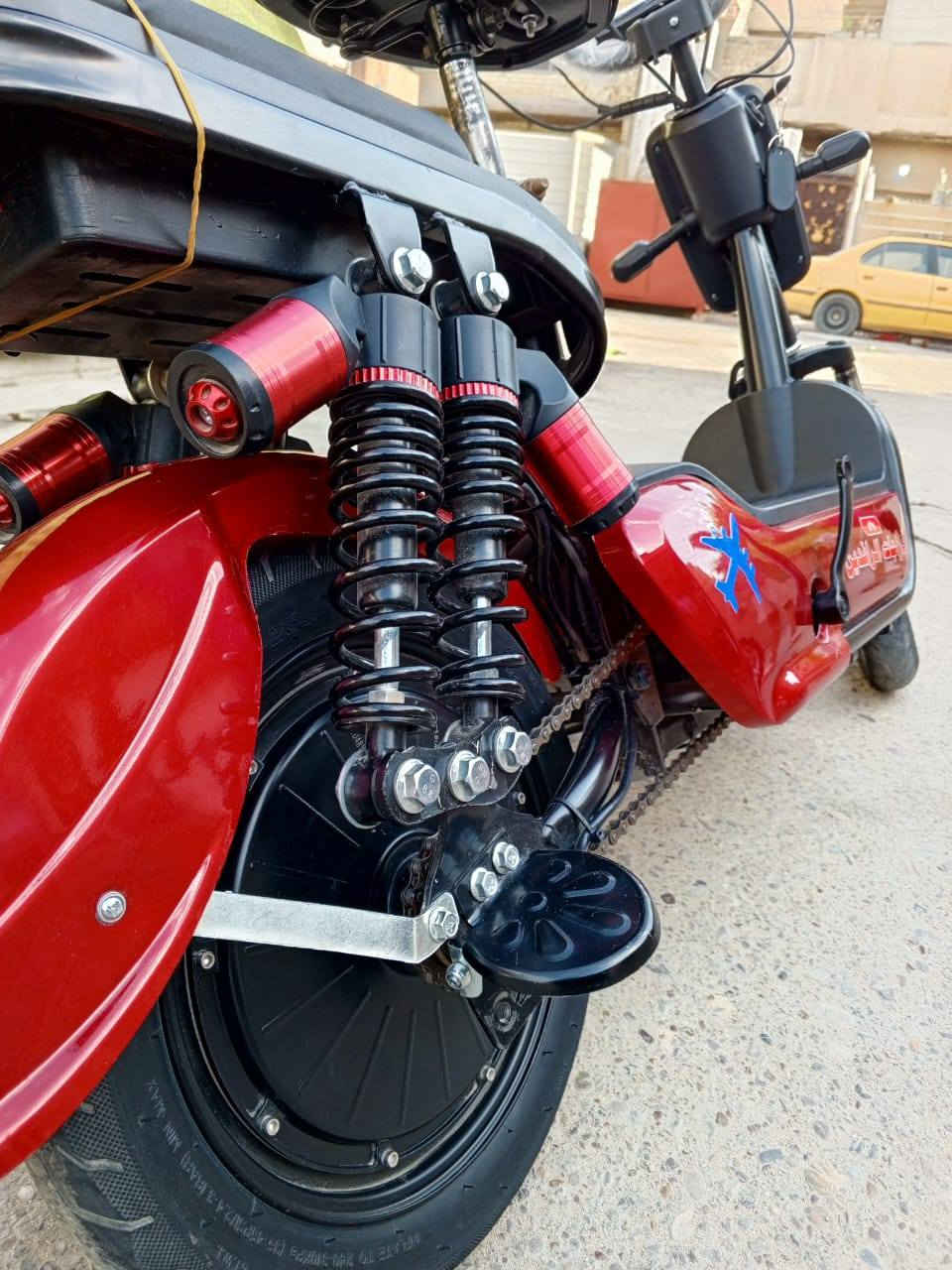 سلام عليكم دراجه شحن البيع بيهه ربع بطاريات جديد دراجه 3 كير تمشي 40 كيلو دراجه بيهه بس لهورن مي شتغلل سعر ب 175 ***********.
لعنوان بغداد الزعفرانية واتساب
