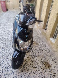 سكنس لد موديل 2012 جديد بوشه 58 عليهه تزويدات السعر 850 بيها مجال 0778...