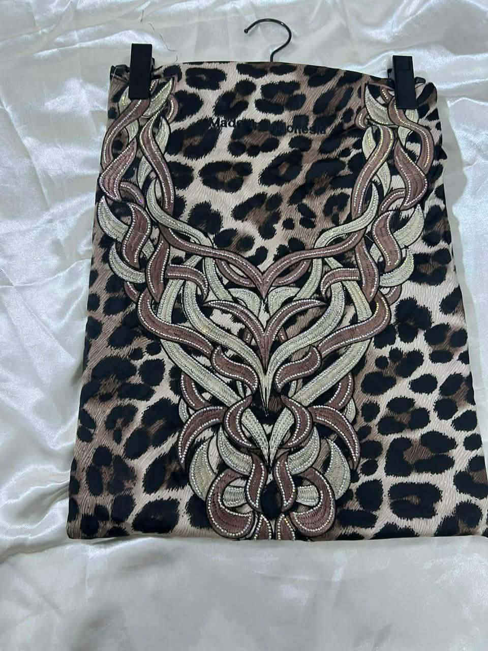 درزن مخور تايكر  فقط 
مخيط من وزن 55ل99 يلبس
درزن 185

يرهم نص درزن
نص درزن  93 

مخيط بنات  مخيط بدون شال 

مخزن م


**إذا كنت صاحب هذا الإعلان وتريد حذفه لأي سبب، رجاءا أرسل رسالة إلى الدعم الفني**