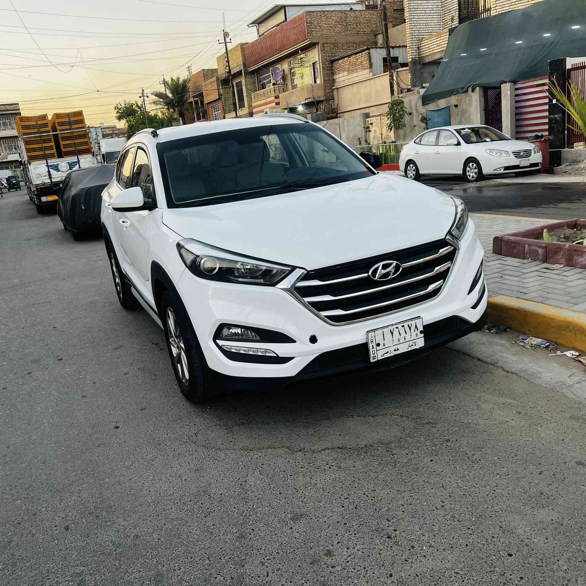 سلام عليكم
‏بيع أو مراوس

سيارة توسان2018 

وارد أمريكي رقم الأنبار تحويل ثاني يوم

تبديل ثلاث قطع بدون صبغ

فقط بنيد مصبوغ مكينه كير كفاله  مكاني بغداد الشعب السعر145 وبيها مجال بصيط 

للستفسار***********
